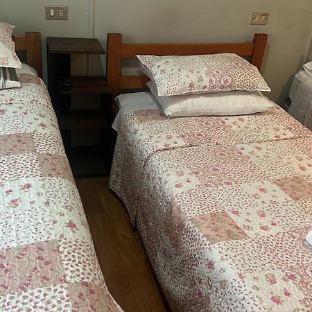 Hostal Victoria Punta Arenas Eksteriør bilde