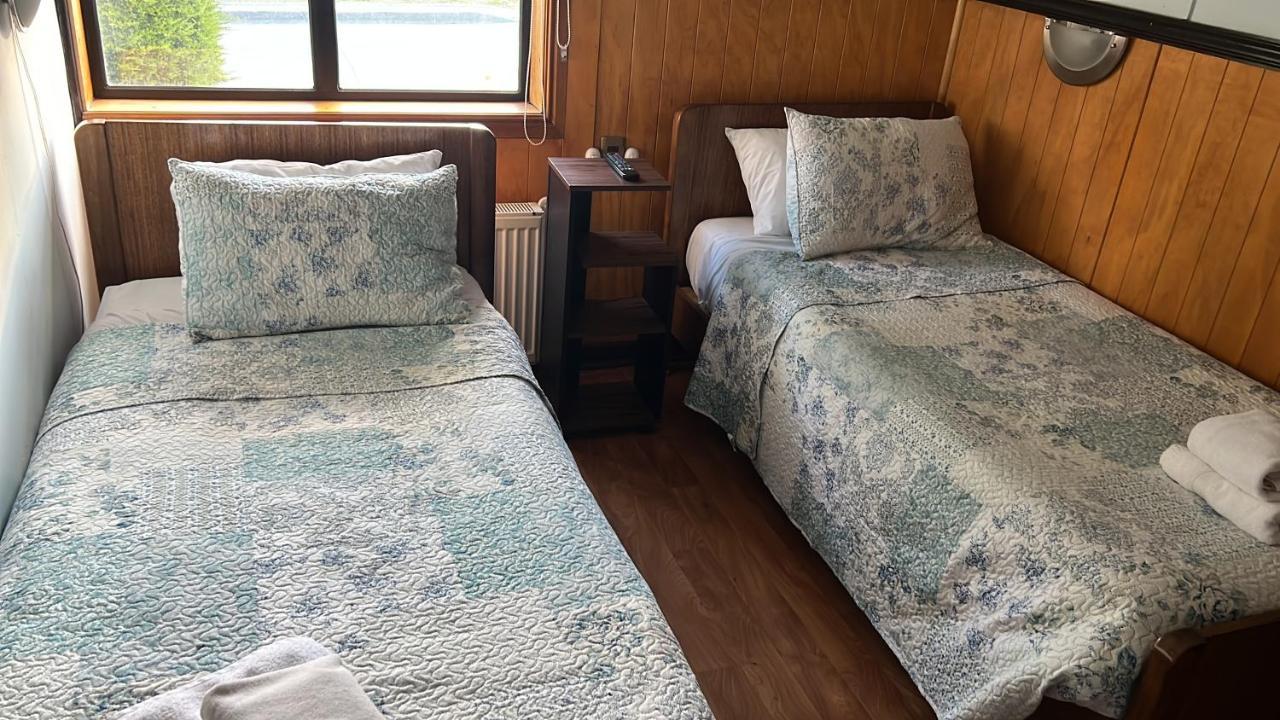 Hostal Victoria Punta Arenas Eksteriør bilde