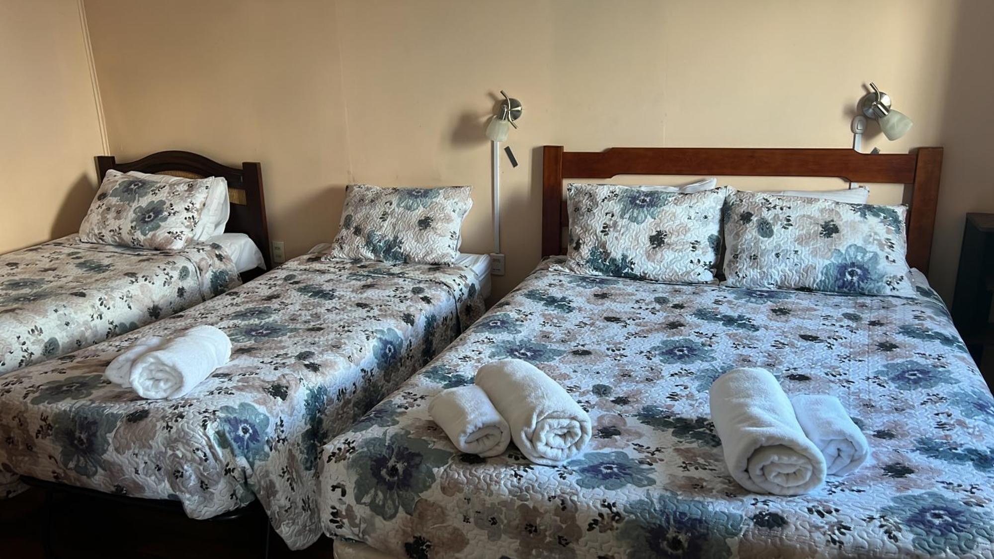 Hostal Victoria Punta Arenas Eksteriør bilde