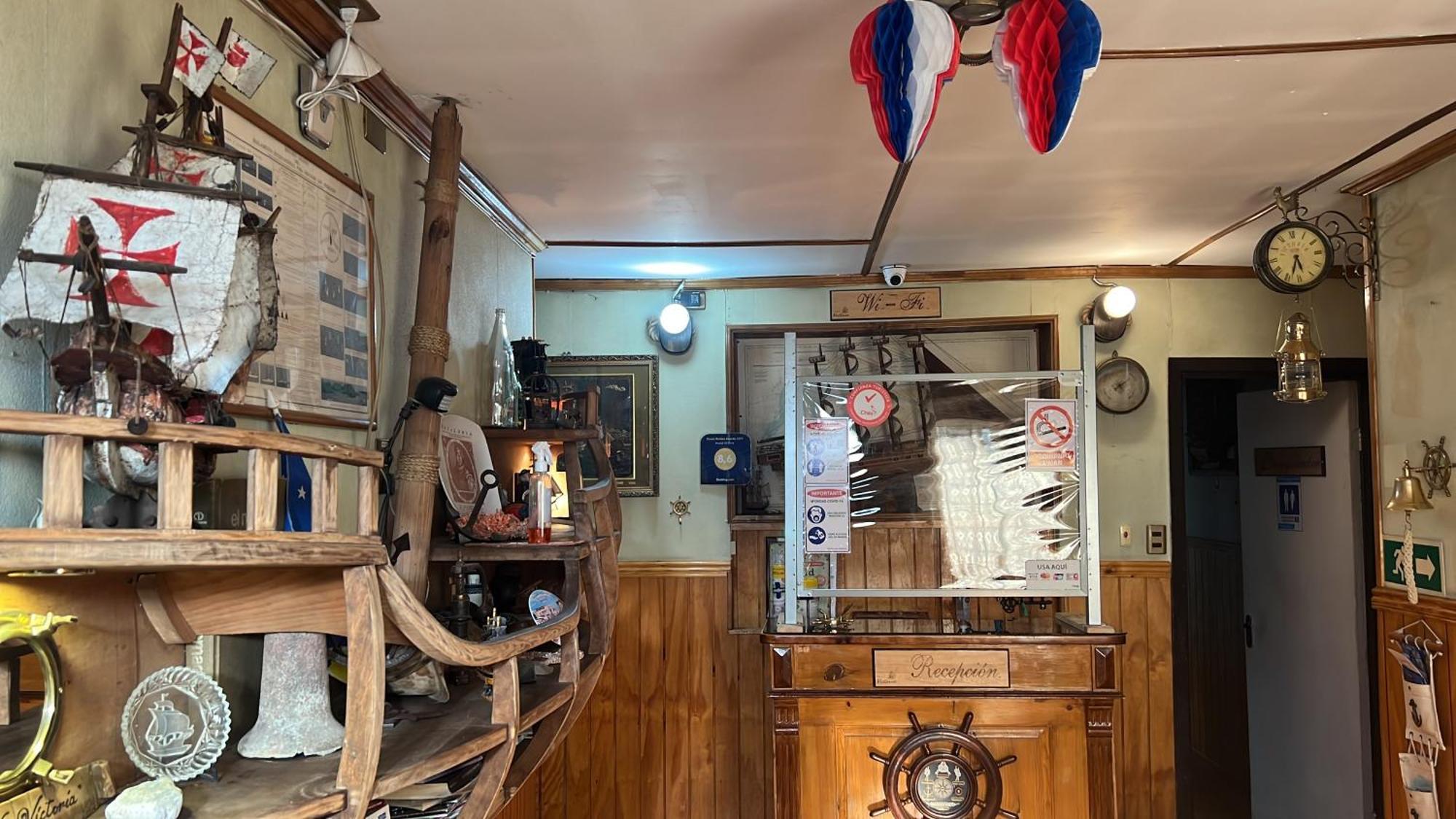 Hostal Victoria Punta Arenas Eksteriør bilde